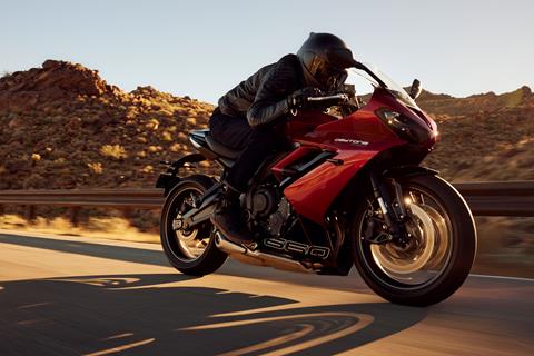 Return of the Triumph Daytona! Iconic sportsbike returns as 660cc triple middleweight