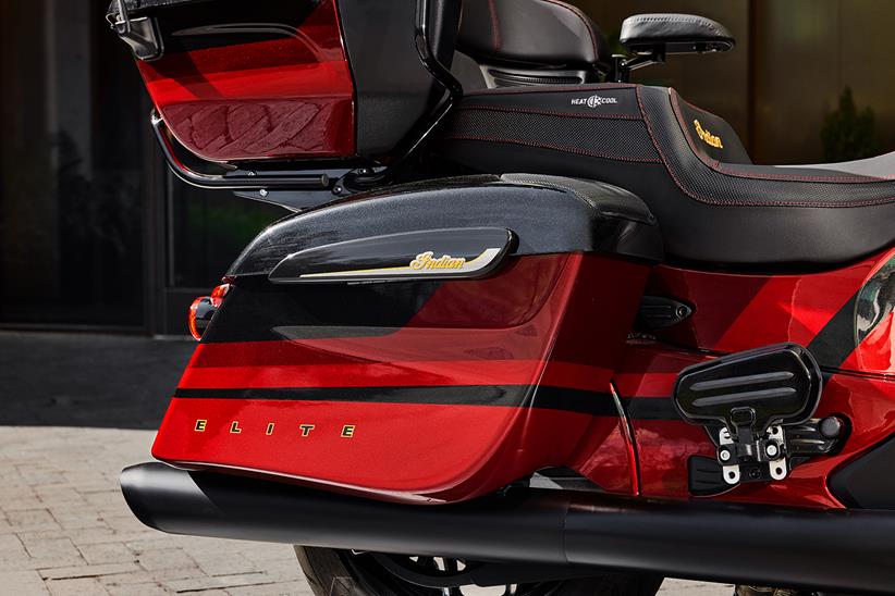 2024 Indian Roadmaster Elite side cases