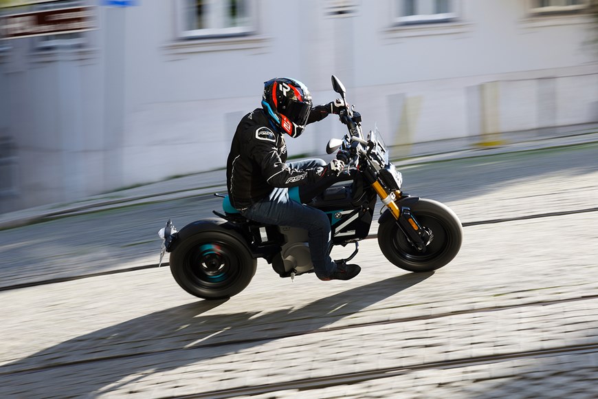 BMW CE 02 review – premium take on inner city transport - Efficient City Used Electric Motorbikes For Inner City Transport