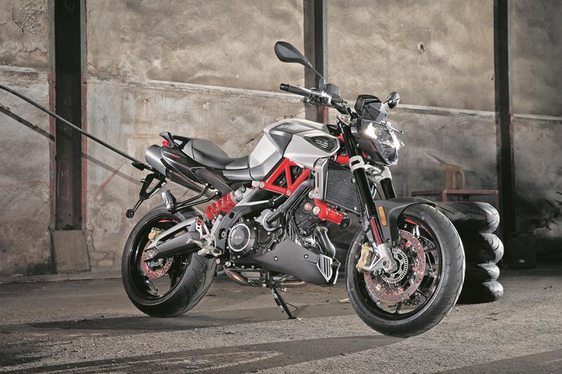 Aprilia Shiver 900 