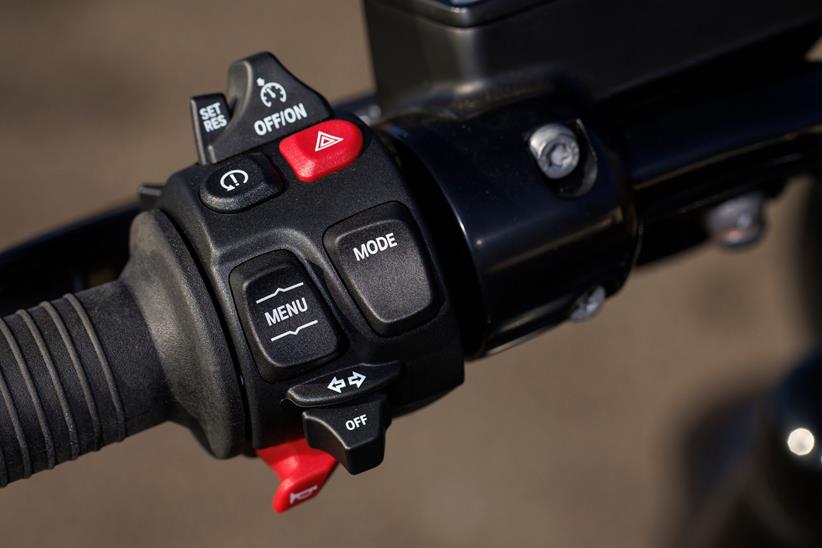 BMW R18 Roctane left handle bar