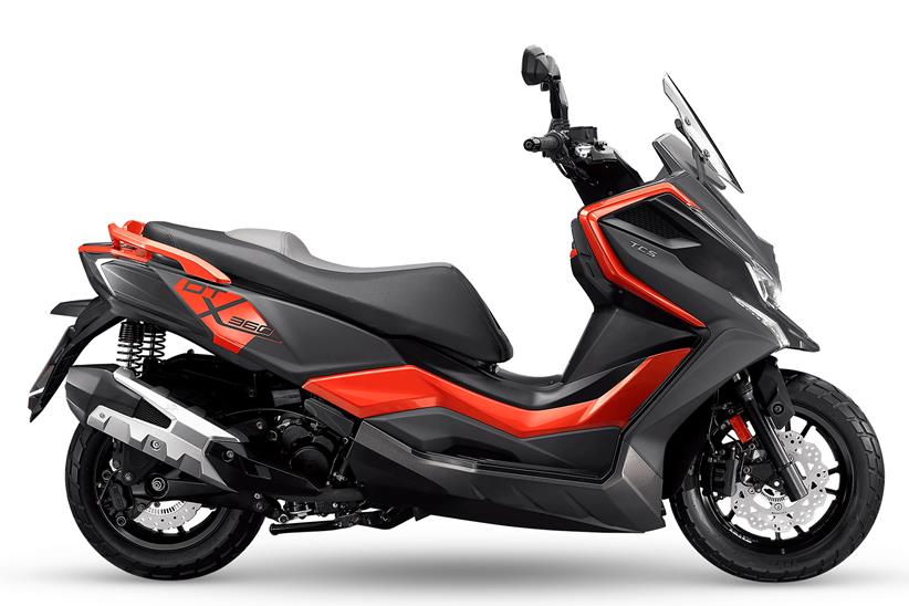 Kymco DTX360-320 studio shot