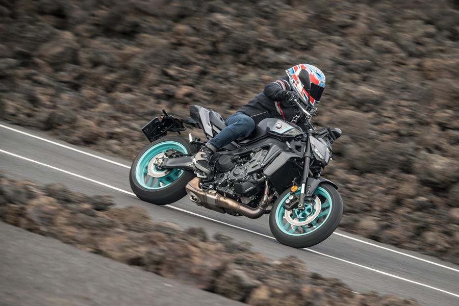 2024 Yamaha MT-09 rides like a super naked