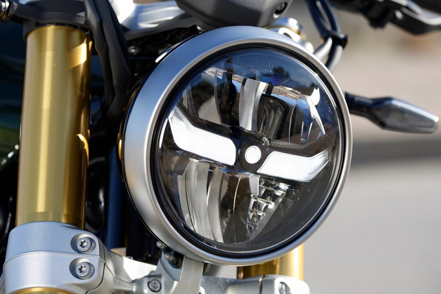 2024 BMW R12 nineT Review – different name, same brilliant BMW