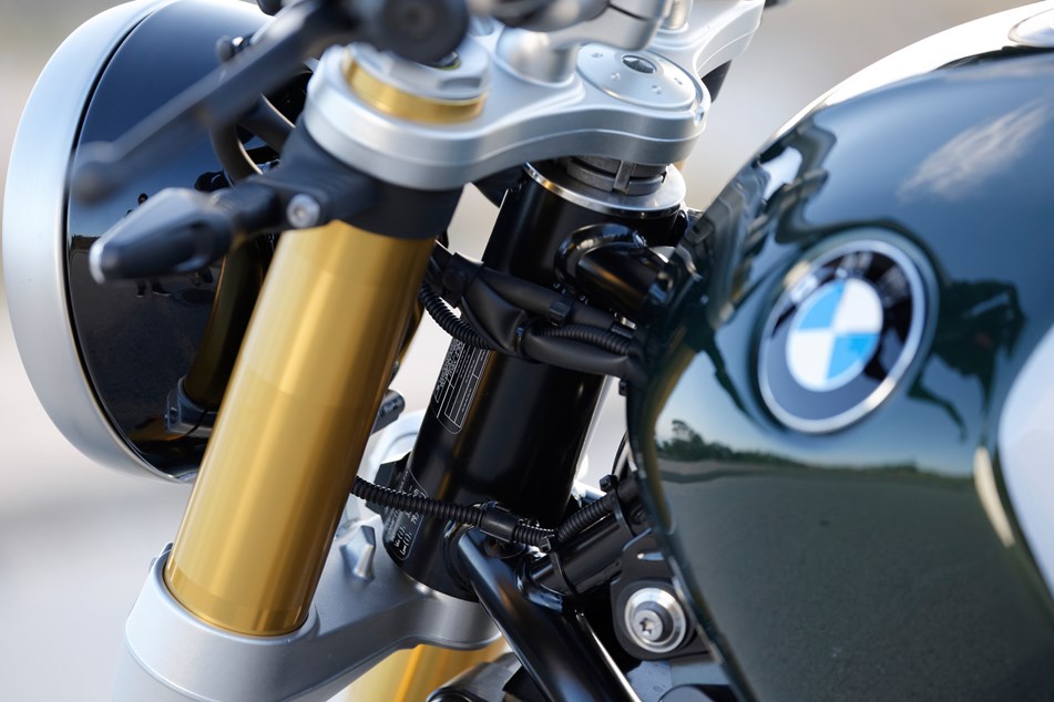 2024 BMW R12 nineT Review ??? different name, same brilliant BMW
