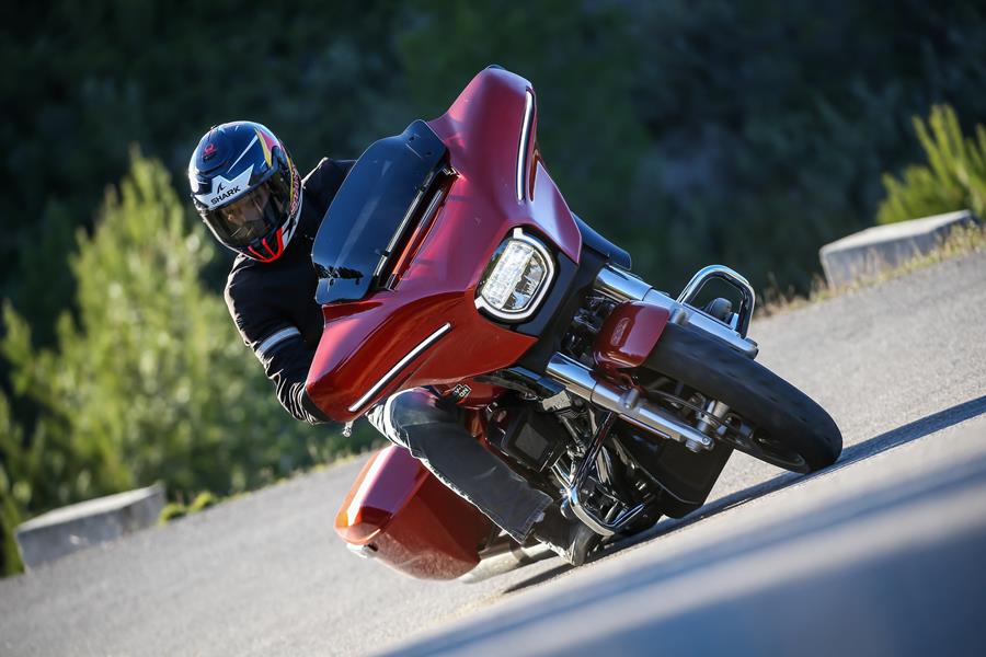 Front view showing dynamic cornering capability of Harley-Davidson Street Glide