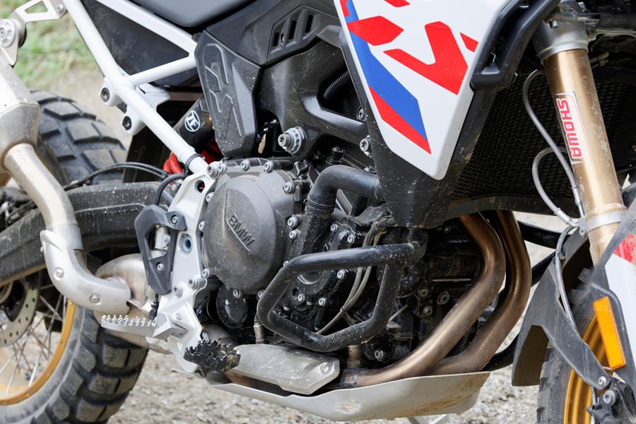 BMW F900GS engine