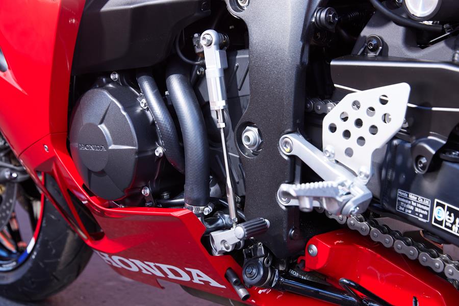 2024 Honda CBR600RR engine and gear shift