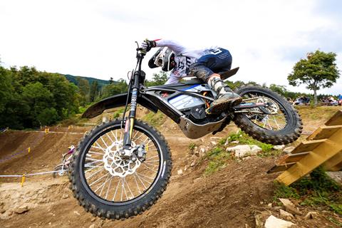 Electric featherweight | French trials gurus bring ultra light EM Escape enduro bike to market