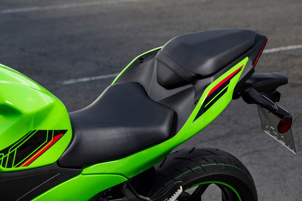 2024 Kawasaki Ninja 500 Seat Size Mada Shayla