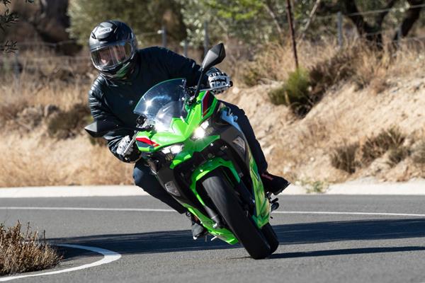 Kawasaki Ninja 500 tested for MCN by Gareth Evans