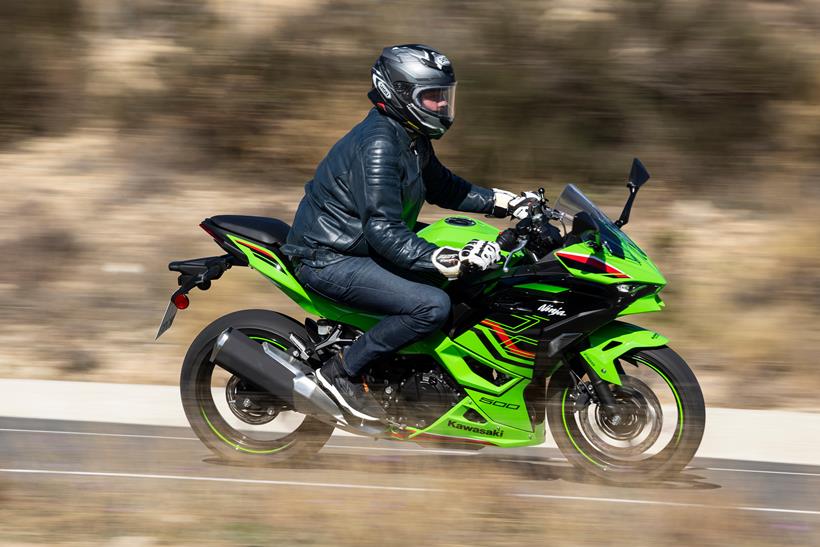 Kawasaki Ninja 500 right side action shot