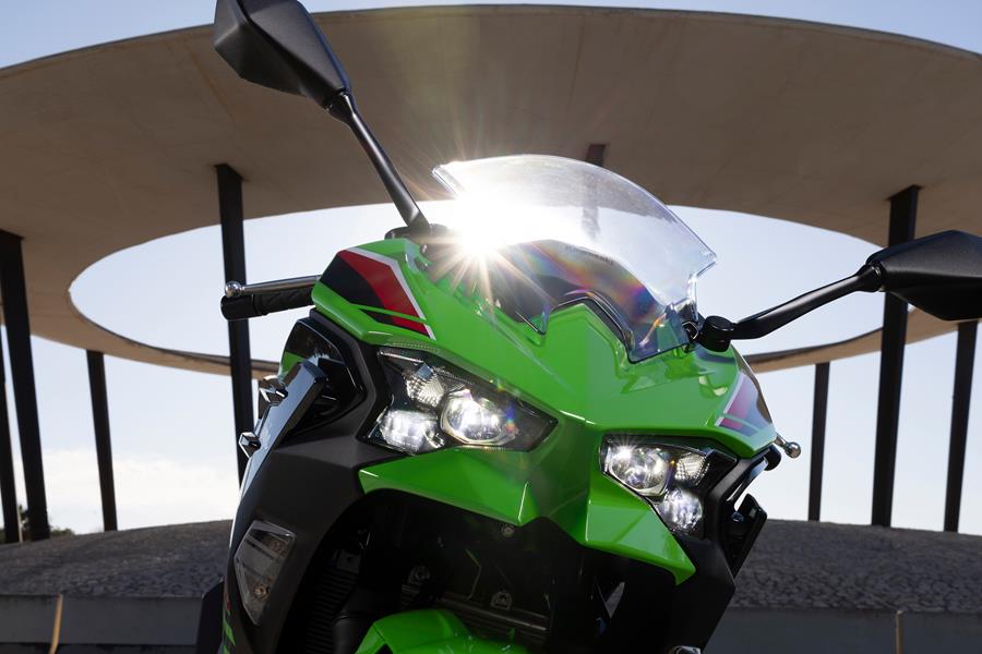 Kawasaki Ninja 500 headlight