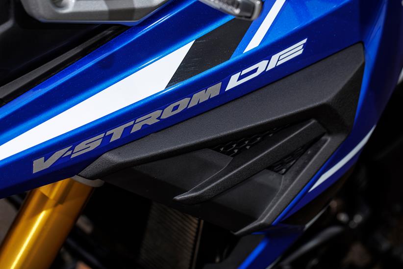 2024 Suzuki V-Strom 1050 DE fairing
