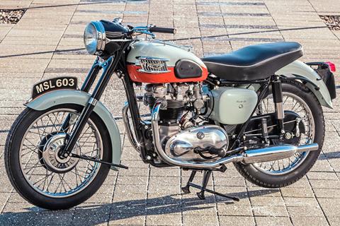 Icons #12 Triumph Bonneville