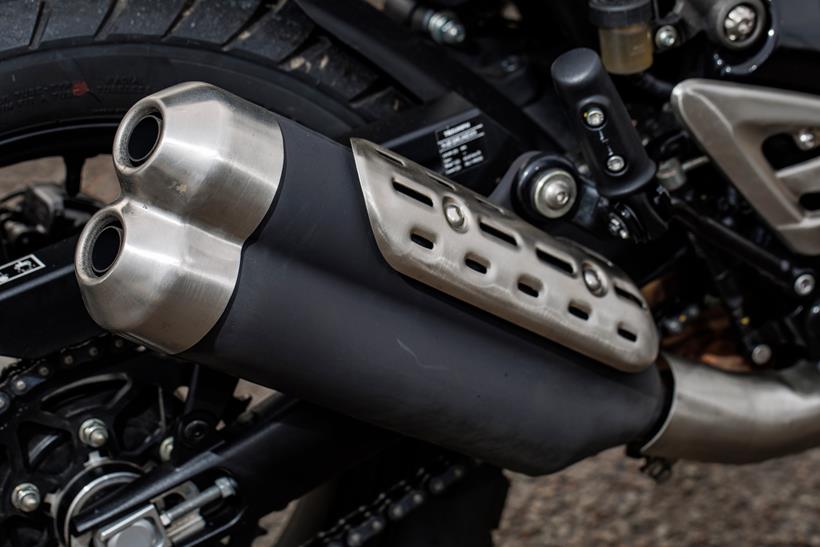 Triumph Scrambler 400 X exhausts help the bike look fantastic