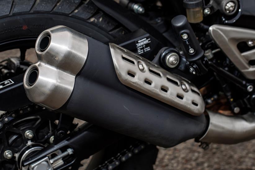 Triumph Scrambler 400 X exhausts help the bike look fantastic