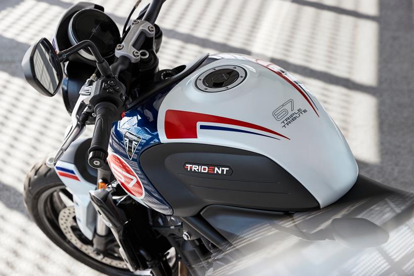 Triumph Trident Triple Tribute Special tank