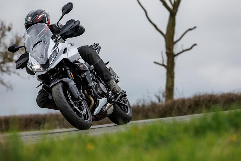 Triumph Tiger Sport 660 cornering quickly