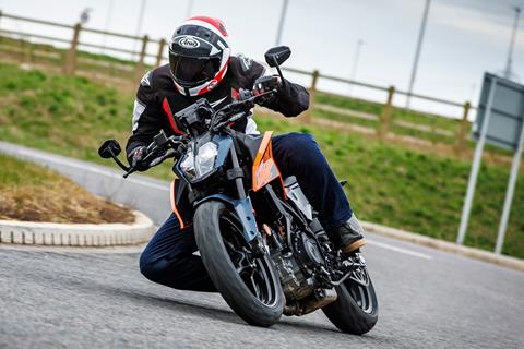 KTM 125 DUKE (2024 on) Review