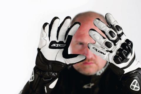 Product Review: Ixon RS Moto HP Gloves