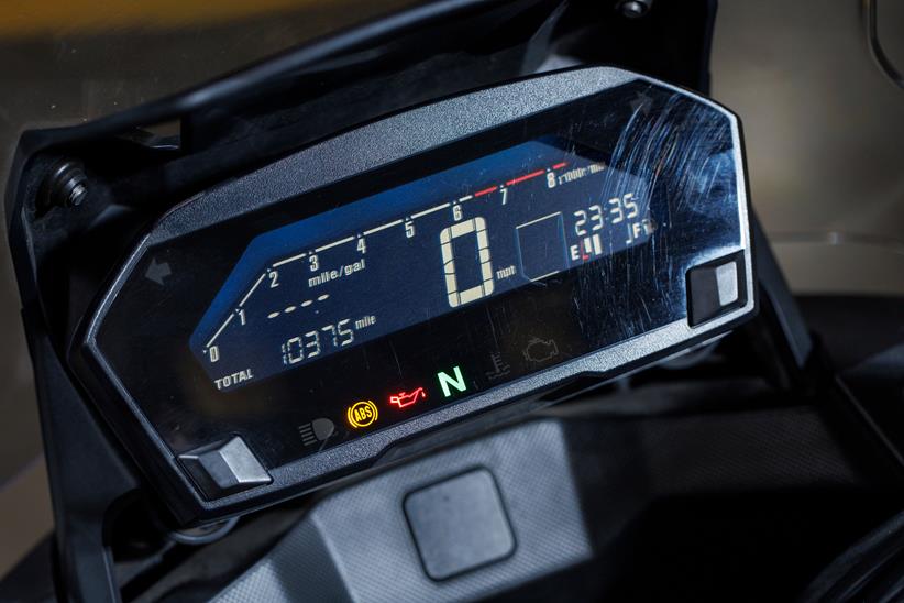 Honda NC750X clocks