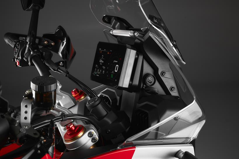 MV Agusta Enduro Veloce dash