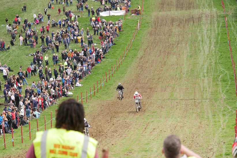 Two competitors at the bottom of the hill - Photo credits: Nye Davis