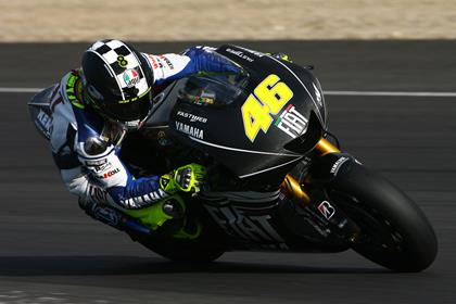 Valentino Rossi wearing the Celebr-8