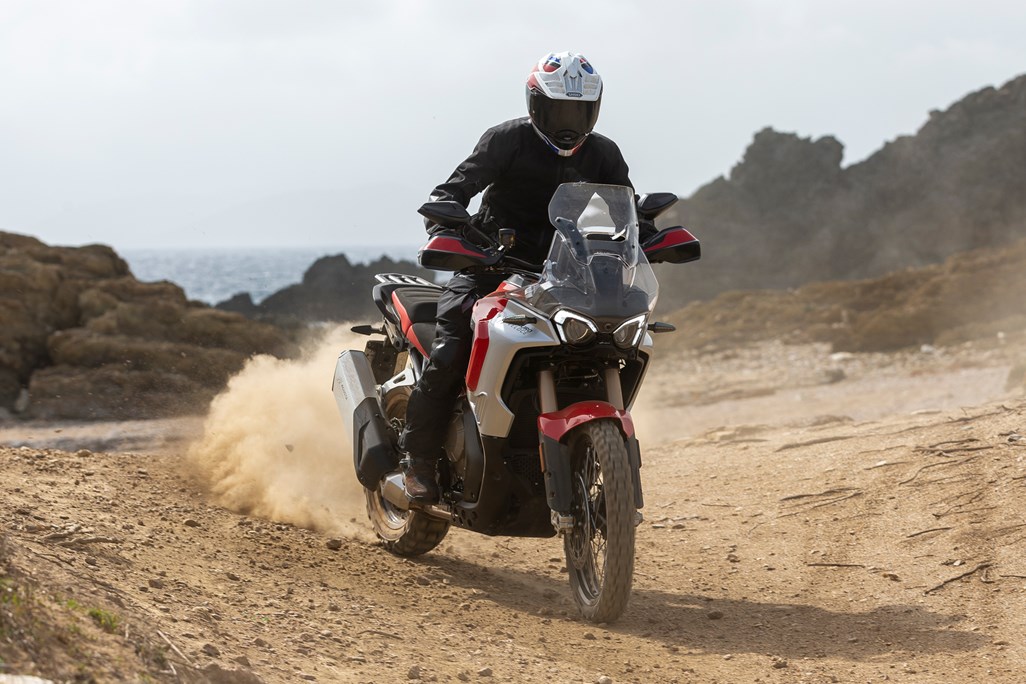 2024 MV Agusta Enduro Veloce review | Supersport in heels