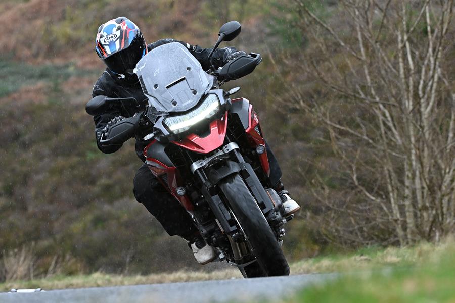 Triumph Tiger 1200 GT Pro cornering action