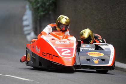 Dave Molyneux on his way to victory at the TT