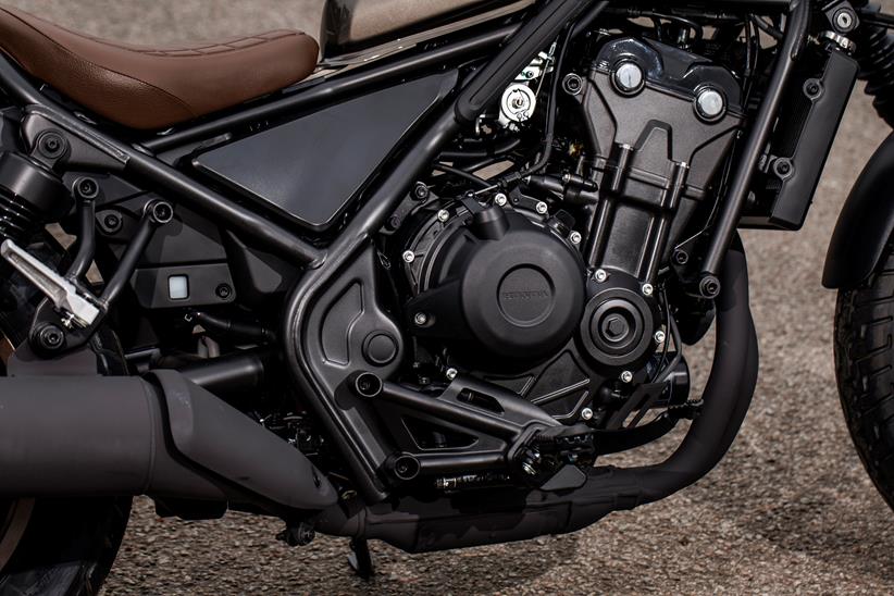 Honda CMX500 Rebel detailed shot of engine and exhaust downpipe