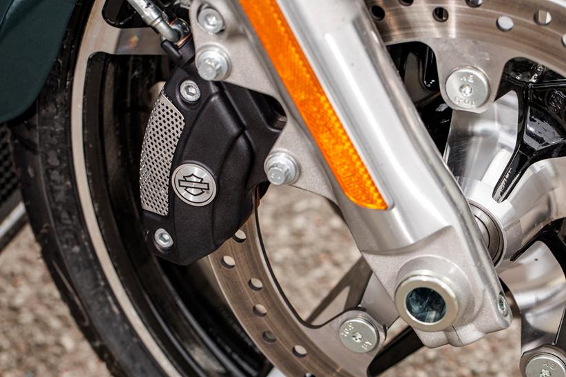 2024 Indian Challenger Dark Horse vs Harley-Davidson Road Glide - Detailed shot of the Harley brake assembly