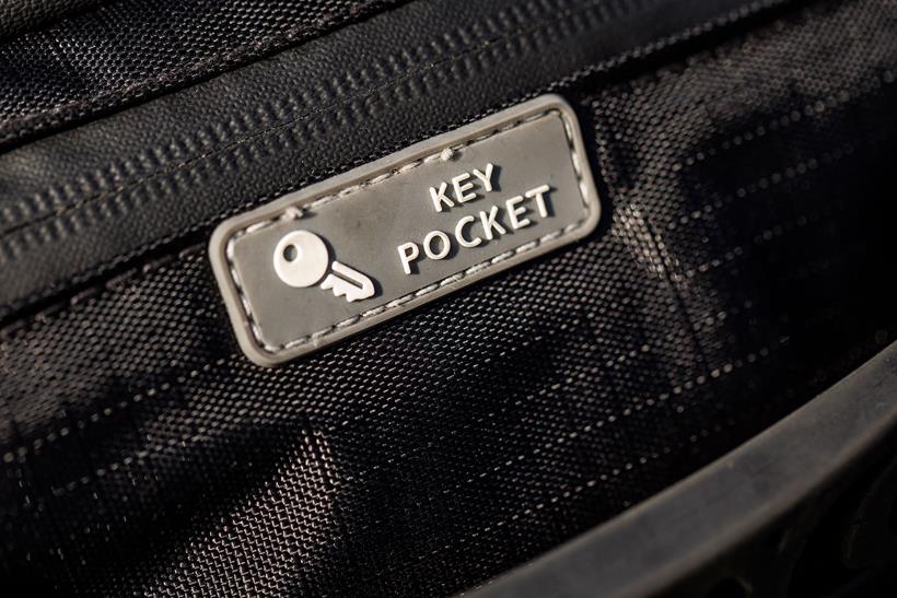 Oxford M15R tankbag key pocket