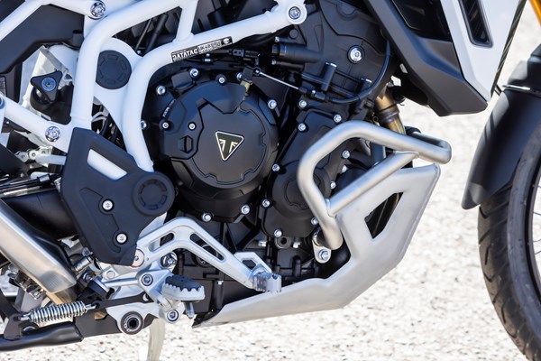 BMW F900GS Adventure vs Triumph Tiger 900 Rally Pro