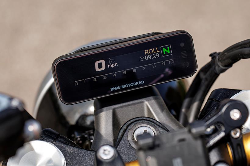 2024 BMW R12 detail photo of it s dash