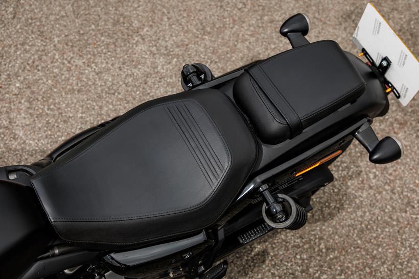 2024 Harley-Davidson Nightster Special detailed shot of the seat and pillion pad