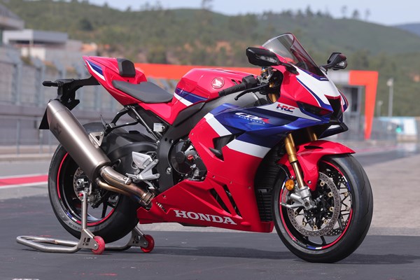 2024 Honda CBR1000RR-R Fireblade SP review | Sharpest yet