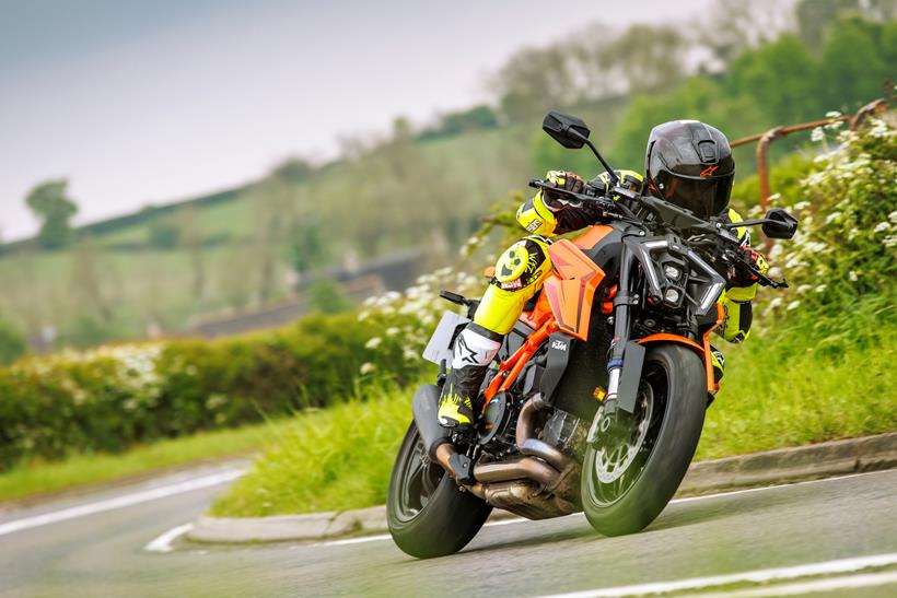 Cornering on the 2024 KTM 1390 Super Duke R Evo