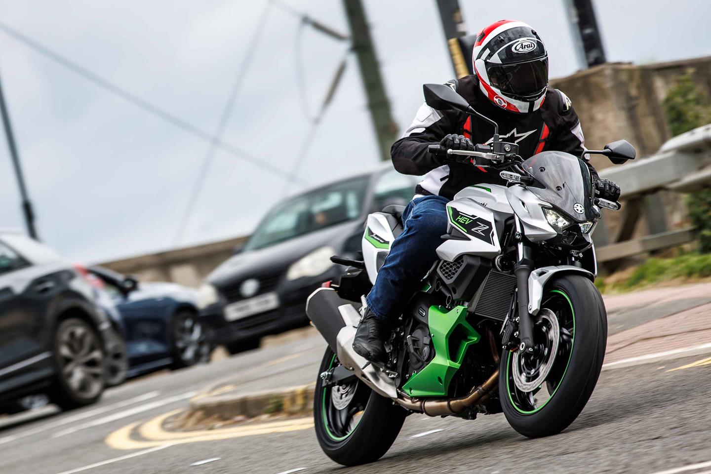 Ree 2024 Kawasaki Z7 Hybrid review | Future of bike transport?