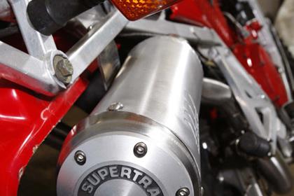 The Supertrapp exhausts produce a nice throaty sound