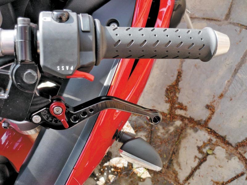 Product Advice Will Aftermarket Levers Be An MoT Failure MCN