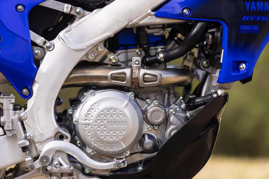 Yamaha WR450F engine detail