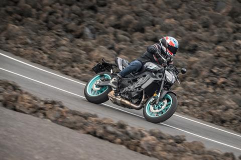 Yamaha confirm sporty three-cylinder MT-09 as first bike to use new Y-AMT semi-automatic system