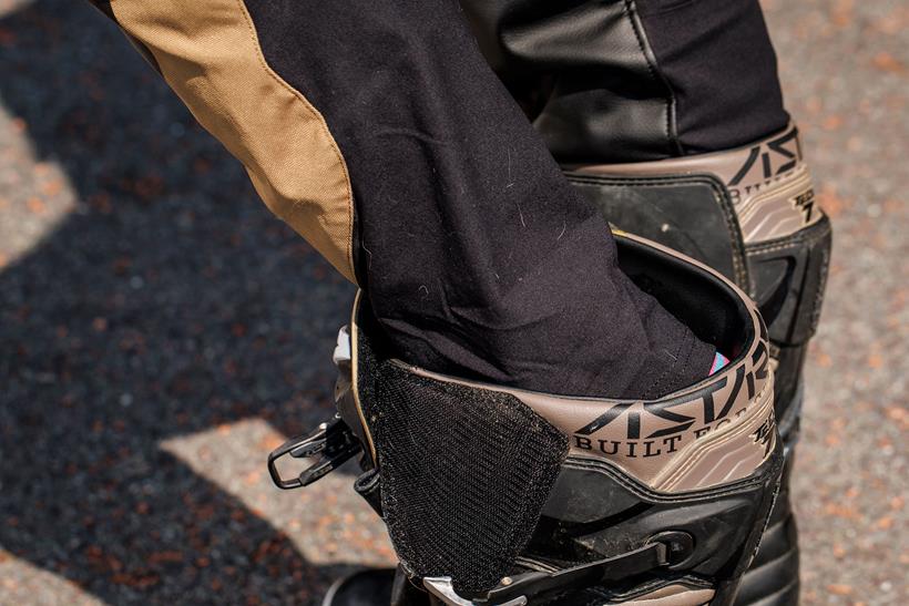 Alpinestars Venture XT trousers in boot