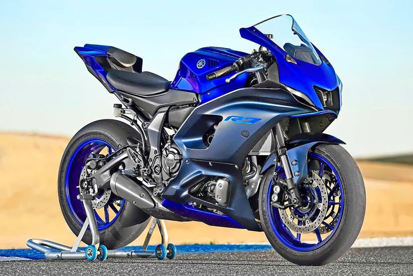 Yamaha's R7 is a brilliant middleweight sportsbike