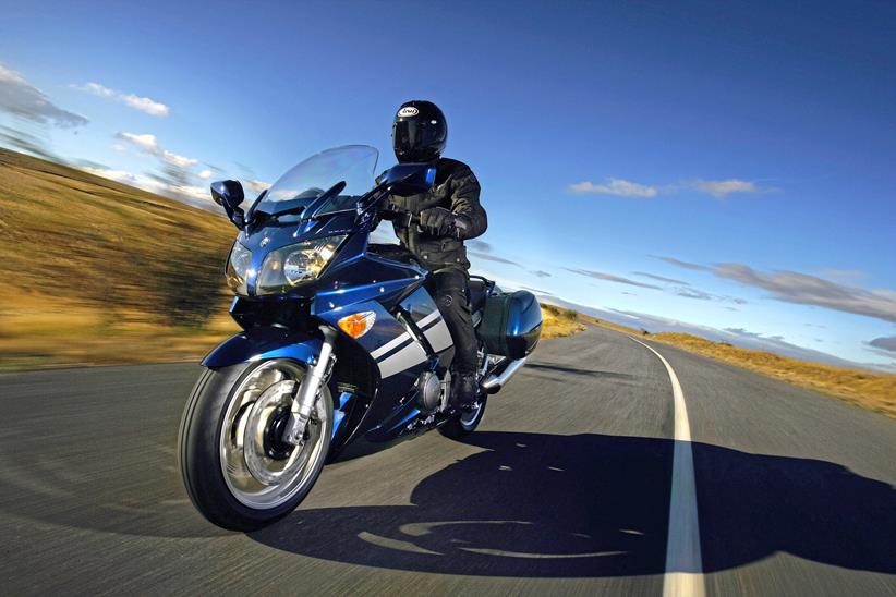 Yamaha FJR1300AS on the road