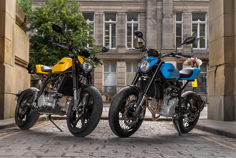 CCM Street Moto and Street Moto R side by side