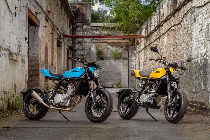 CCM Street Moto and Street Moto R side by side